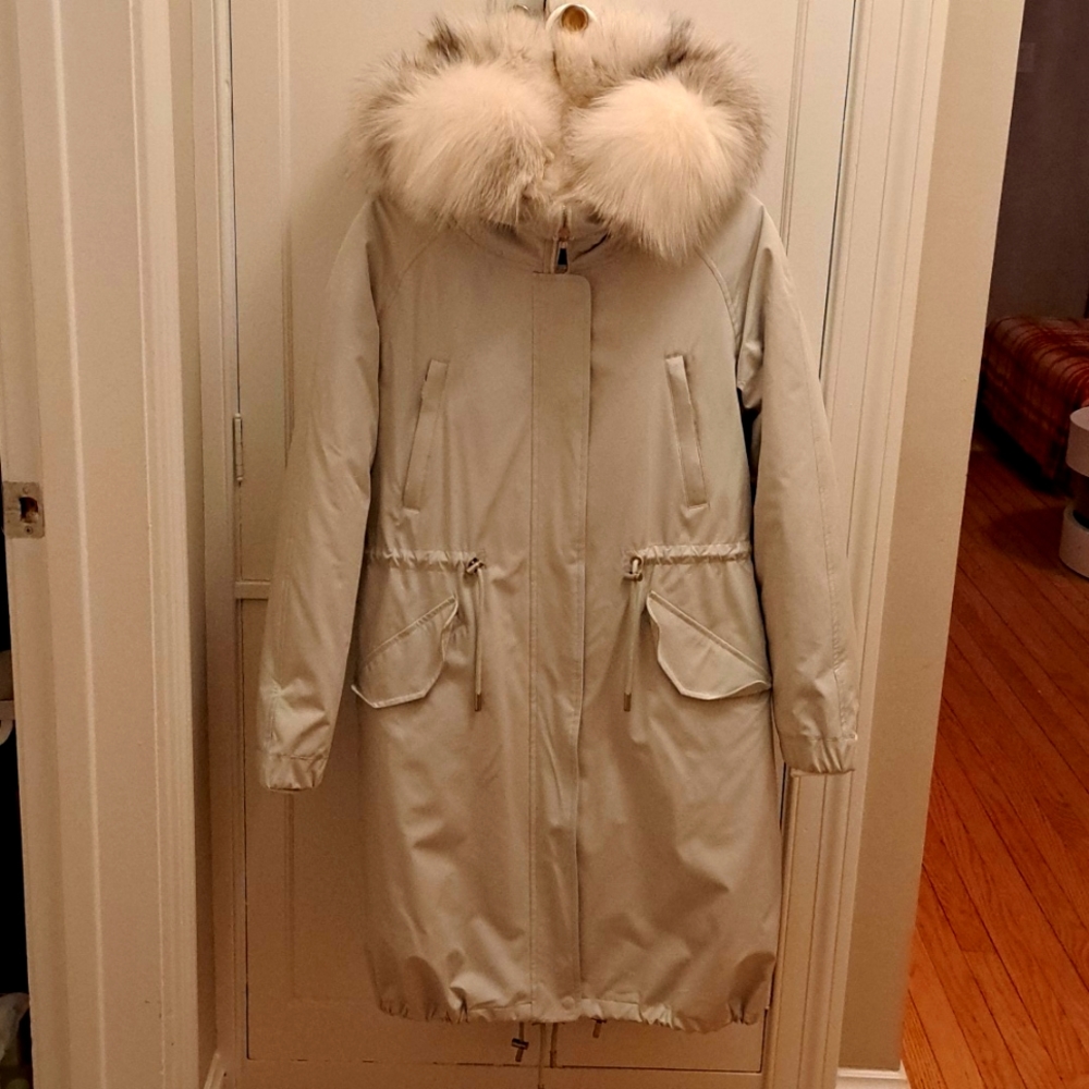 Winter coat with natural fur